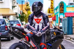 [YZR-R1]R1+DAINESE+AGV=��(12��)