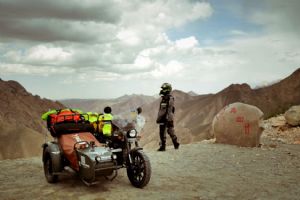 �����YG300B���к�Լ���ռ� ����YG300B��·�ߴ����(79��)