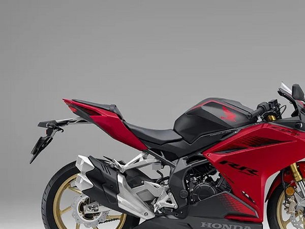 �������˱���CBR250RR����41ƥ��������